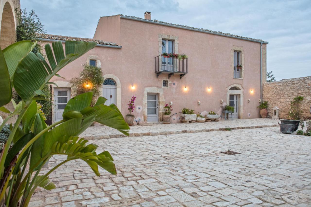 Terre Di Cavalusi Relais * Donnafugata